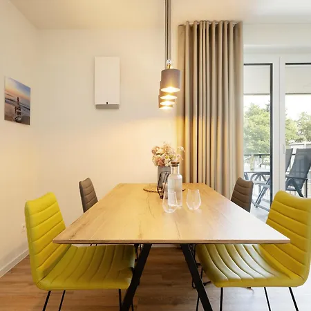 Seestrasse 8 Seestern 11 アパート